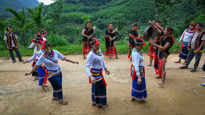 Dân tộc Co