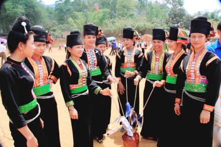 Dân Tộc Khơ Mú