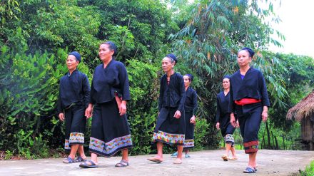 Dân tộc Ơ Đu - Tập trung sống tại nơi duy nhất