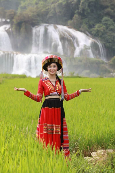 Dân tộc Pà Thẻn 2 dan-toc-pa-then