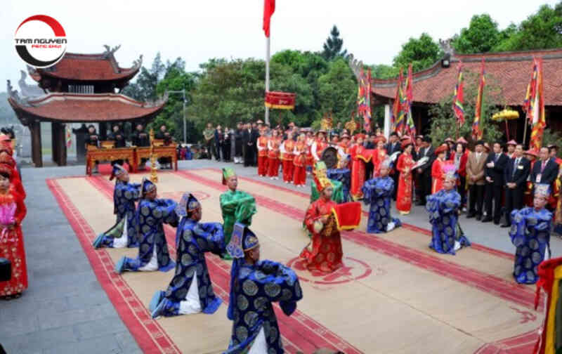 dinh-nghia-cung-khan-vai-va-lay