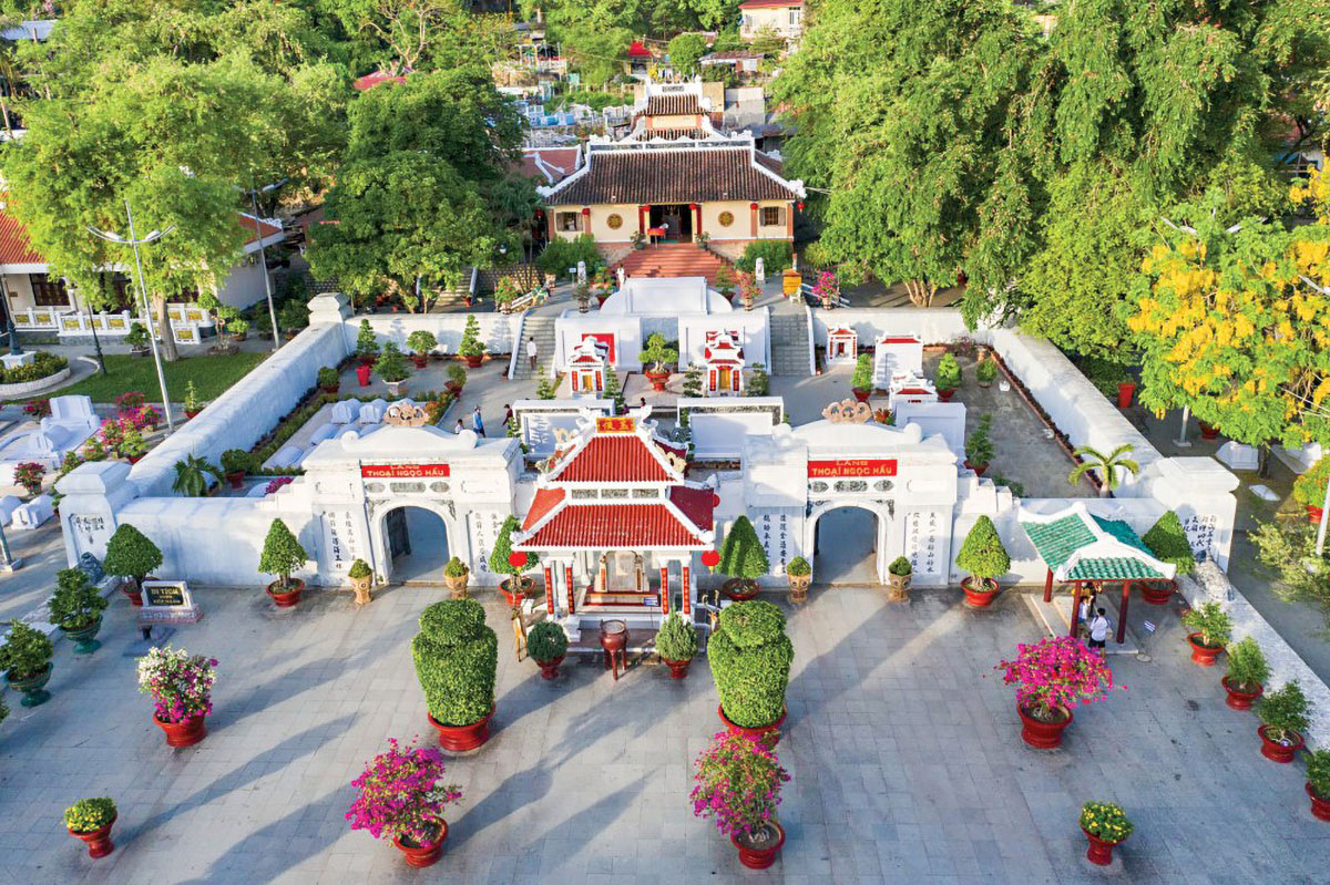 Du lịch và văn hóa tỉnh An Giang 8 Lăng Thoại Ngọc Hầu An Giang
