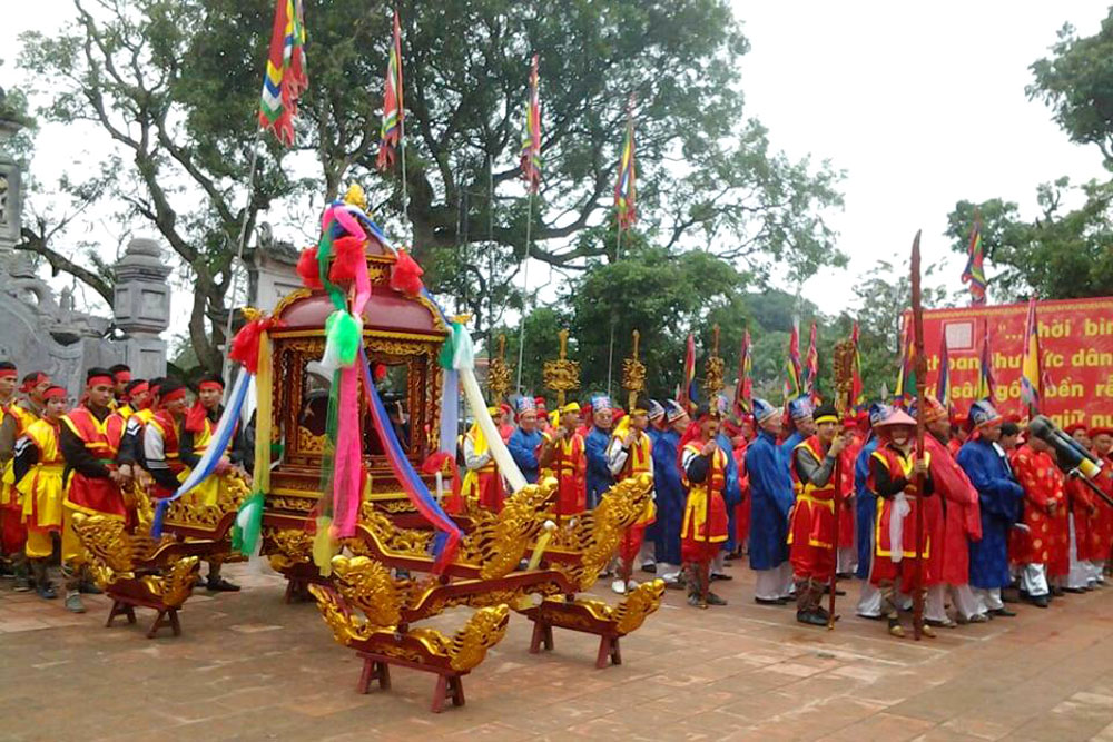 Du lịch và văn hóa tỉnh Hà Nam 17 Lễ hội đền Trúc (còn gọi là hội Ngũ Động Thi Sơn)