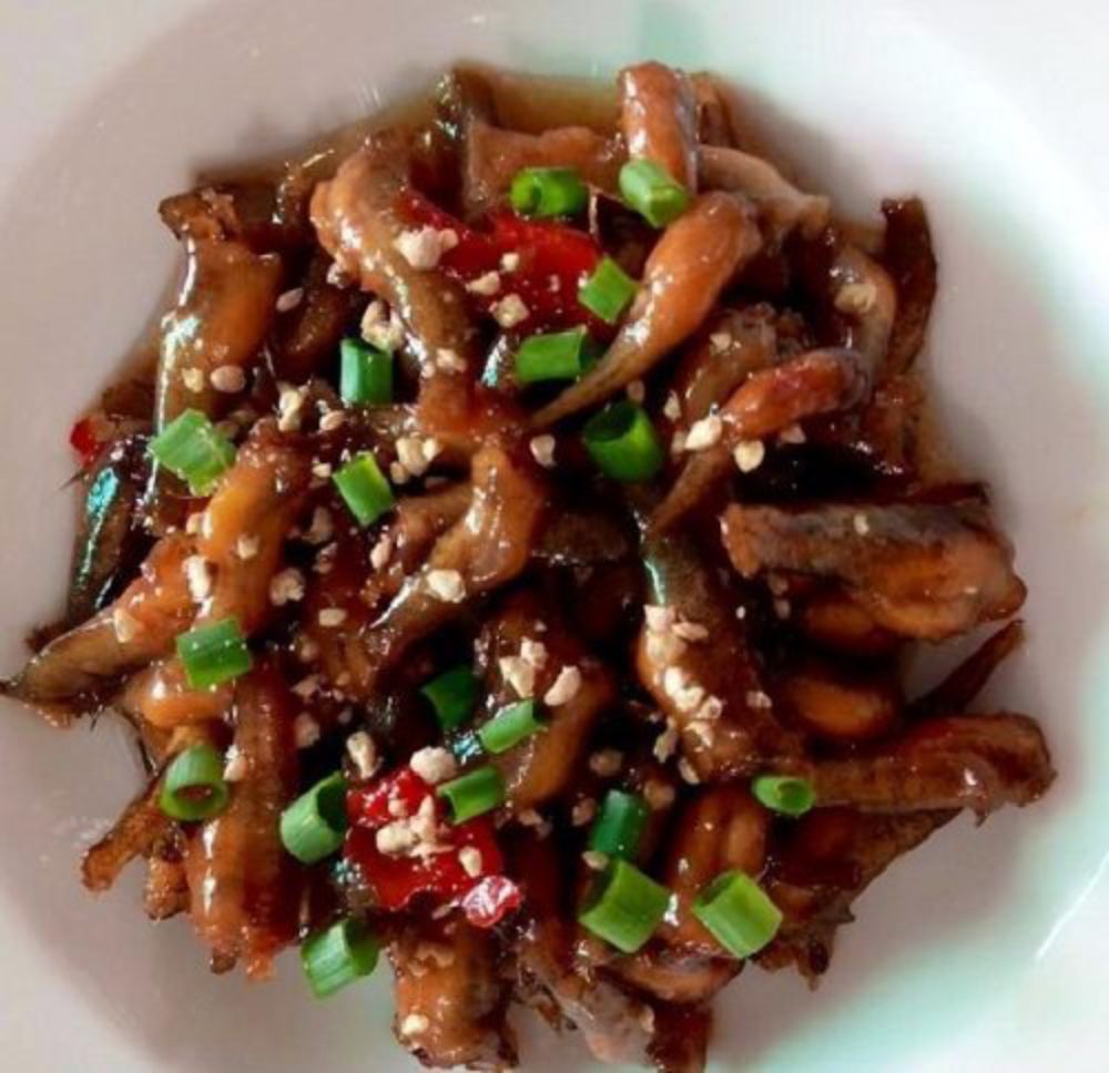 Đặc sản cá bống sông Trà kho tiêu 4 Cá bống Sông Trà kho tiêu- Đặc sản Quảng Ngãi "Ăn mãi mà không chán"