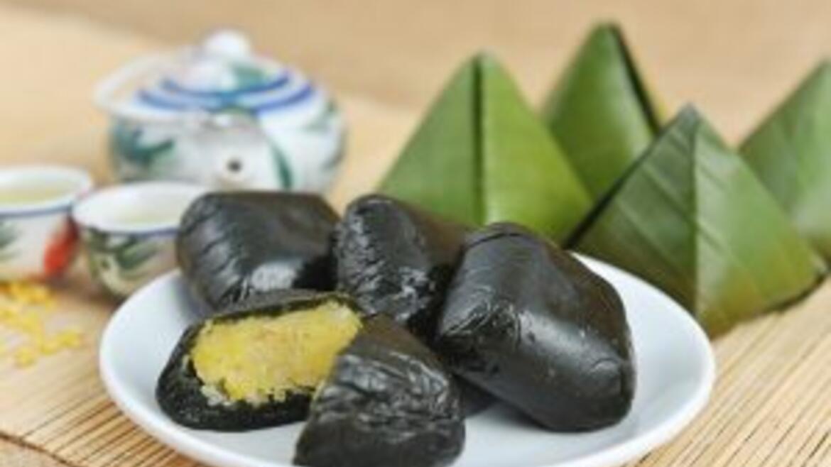 Bánh ít lá gai Bình Định